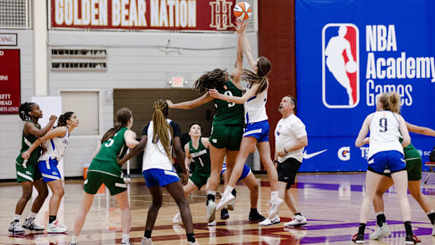 nba-women's-academy-games-tip